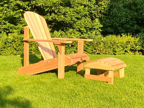 1 Classic Adirondack Chair mit Schemel