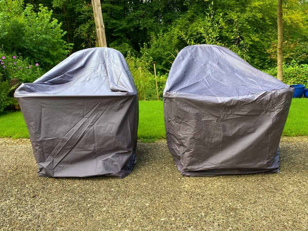 2 Adirondack-Abdeckhauben